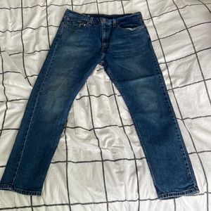 Levis 512
